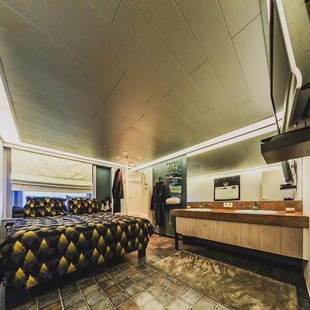 وفلجم Beautyd Grey Room Centrum Gullegem المظهر الخارجي الصورة