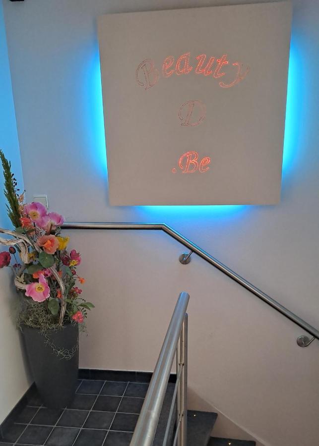 وفلجم Beautyd Grey Room Centrum Gullegem المظهر الخارجي الصورة