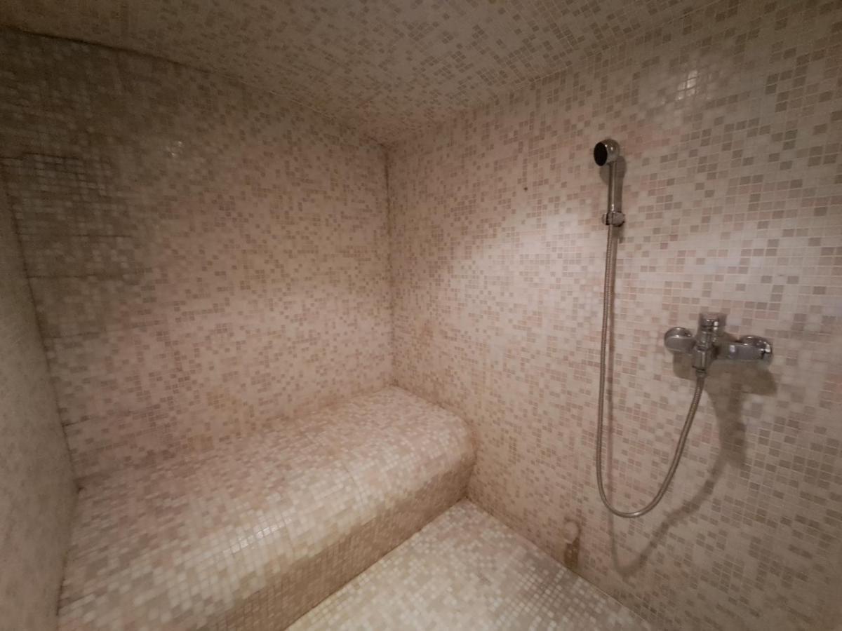 وفلجم Beautyd Grey Room Centrum Gullegem المظهر الخارجي الصورة